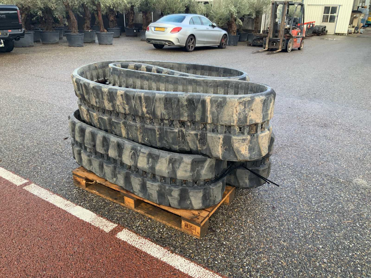 TRABBER W400X72.5X90 TRACKS - Excavator: picture 3 TRABBER W400X72.5X90 TRACKS - Excavator: picture 3