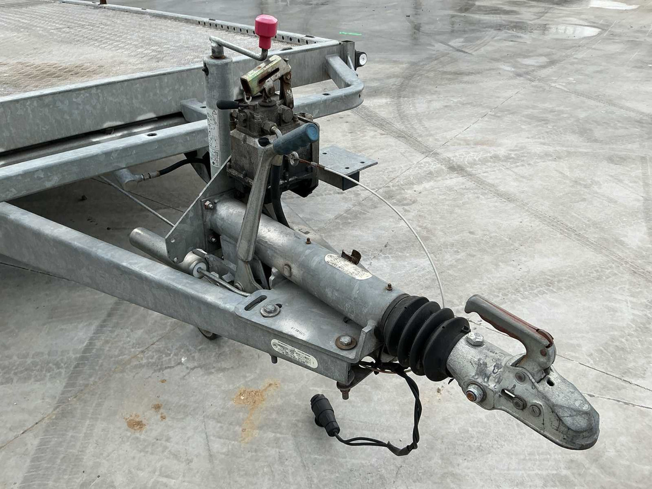 2006 HENRA MTK35 TIPPER TRAILER - Trailer: picture 4 2006 HENRA MTK35 TIPPER TRAILER - Trailer: picture 4