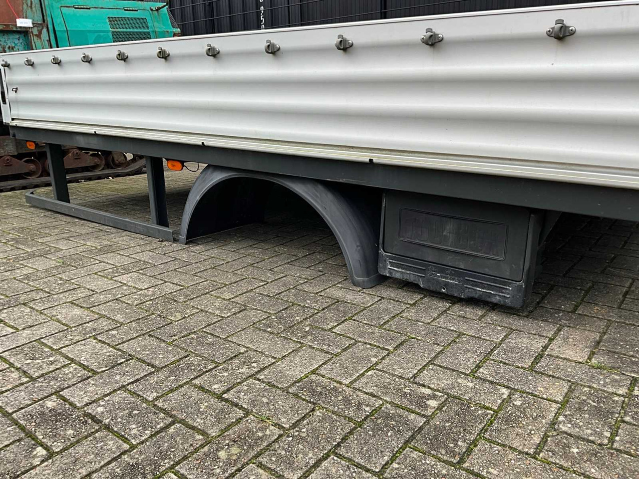 PRITSCHE P2 CS R MERCEDES SPRINTER CARGO BOX - Trailer: picture 5 PRITSCHE P2 CS R MERCEDES SPRINTER CARGO BOX - Trailer: picture 5