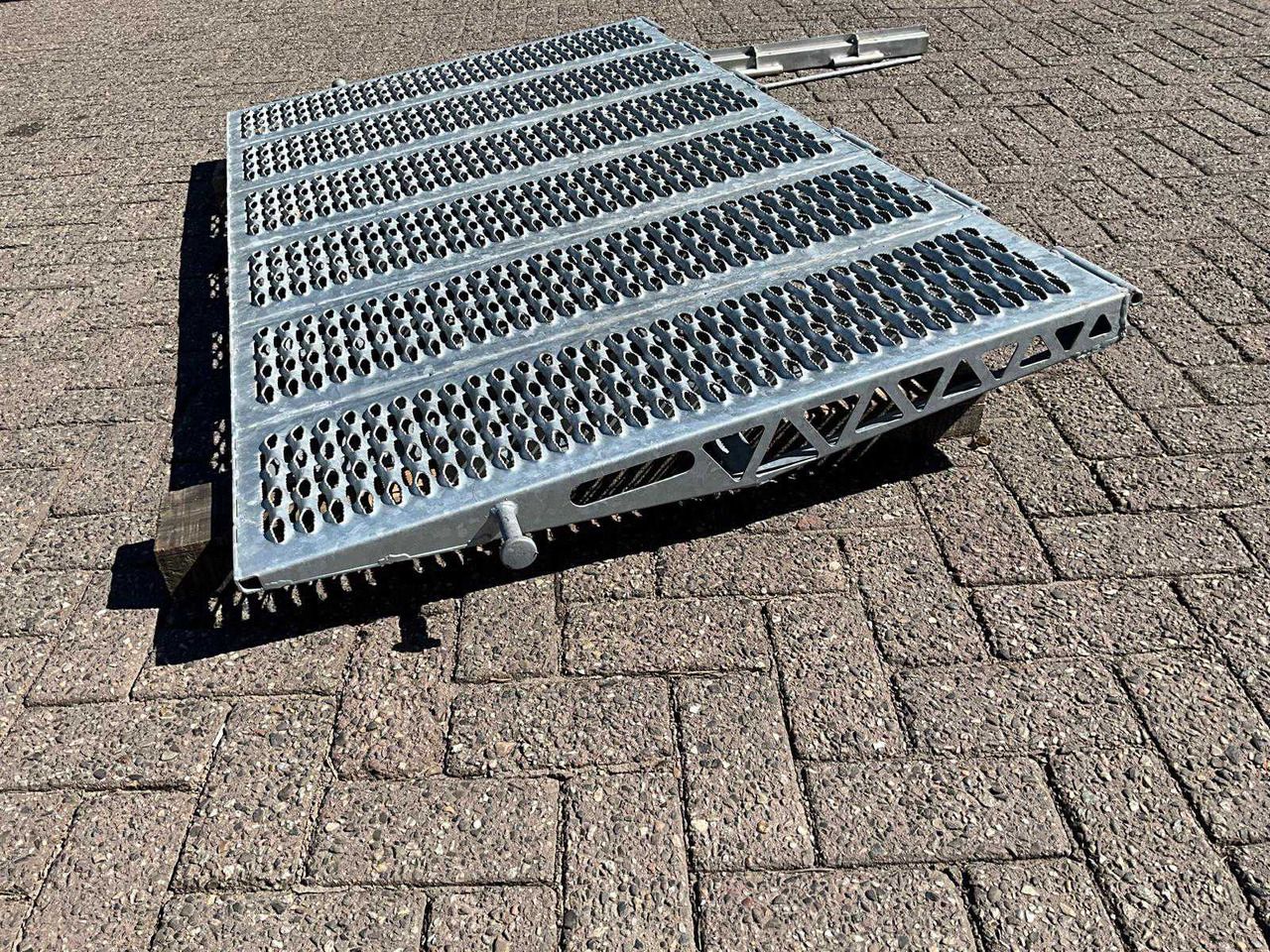Trailer TAILGATE RAMP: picture 8 Trailer TAILGATE RAMP: picture 8