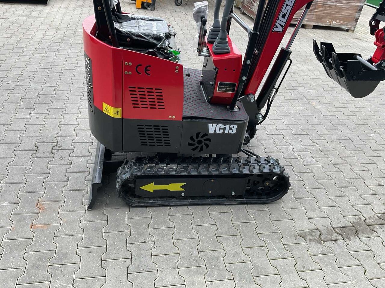 VICSEC - VC13-R - MINI EXCAVATOR - Mini excavator: picture 5 VICSEC - VC13-R - MINI EXCAVATOR - Mini excavator: picture 5
