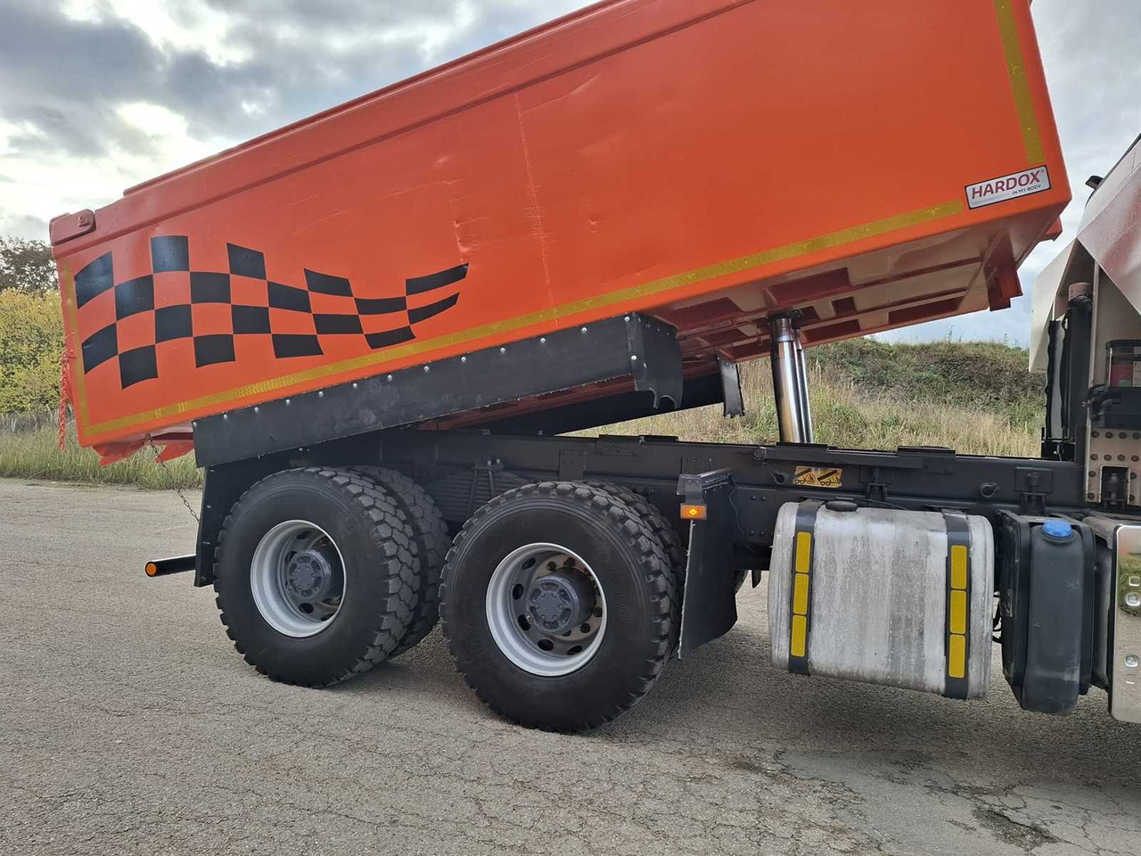 Volvo VOLVO - FM460 - DUMPER TRUCK - 2012 - Dumper: picture 5 Volvo VOLVO - FM460 - DUMPER TRUCK - 2012 - Dumper: picture 5