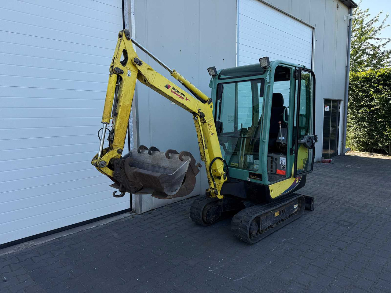 Yanmar SV17 - Mini excavator: picture 1 Yanmar SV17 - Mini excavator: picture 1