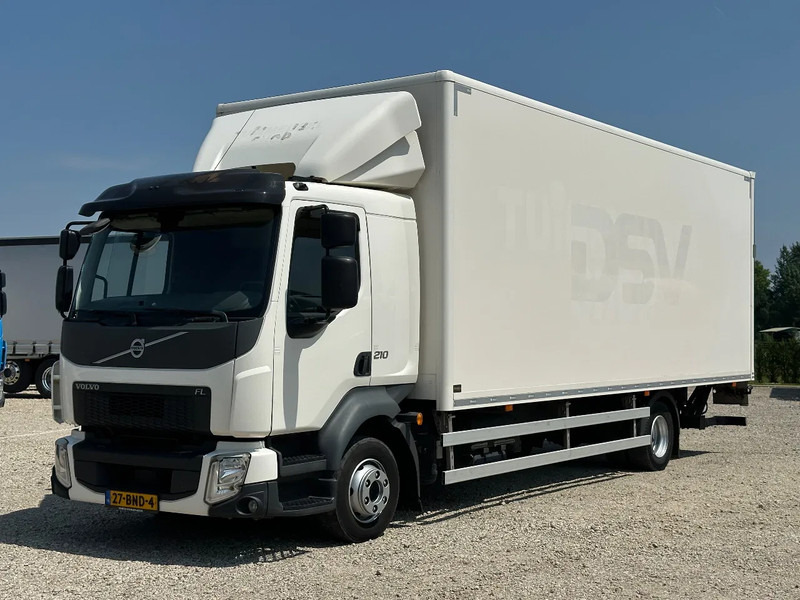 Volvo FL - Box truck: picture 2 Volvo FL - Box truck: picture 2