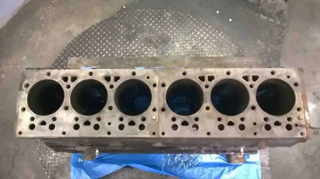 DAF CF 85 Short block - Engine and parts for Truck: picture 2 DAF CF 85 Short block - Engine and parts for Truck: picture 2