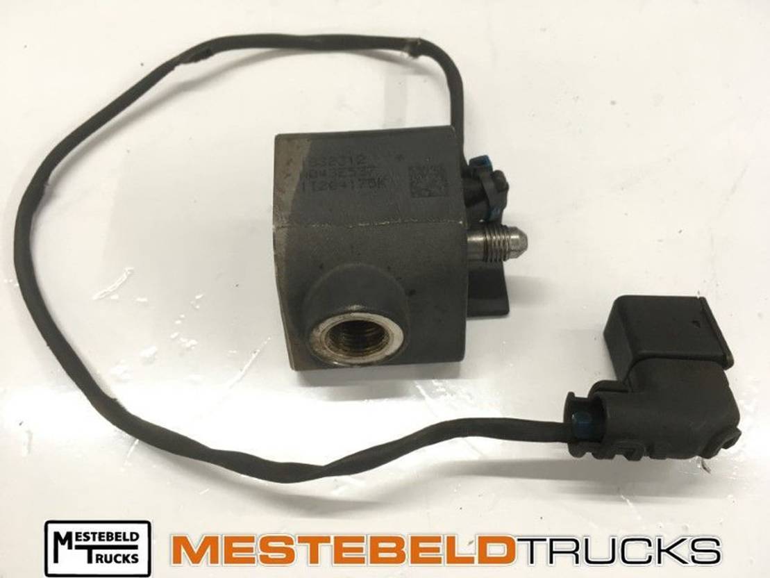 DAF Doseermodule brandstofsysteem - Fuel processing/ Fuel delivery for Commercial truck: picture 1 DAF Doseermodule brandstofsysteem - Fuel processing/ Fuel delivery for Commercial truck: picture 1