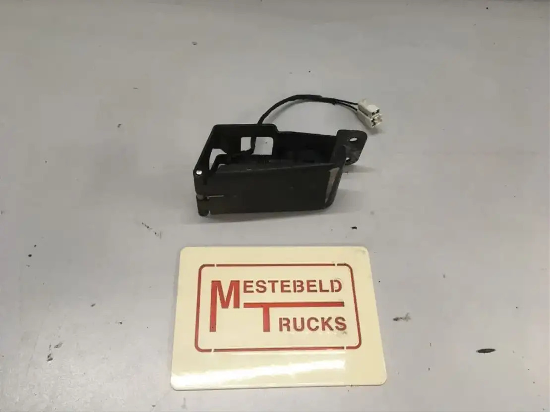 DAF Motorrem schakelaar - Electrical system for Truck: picture 1 DAF Motorrem schakelaar - Electrical system for Truck: picture 1