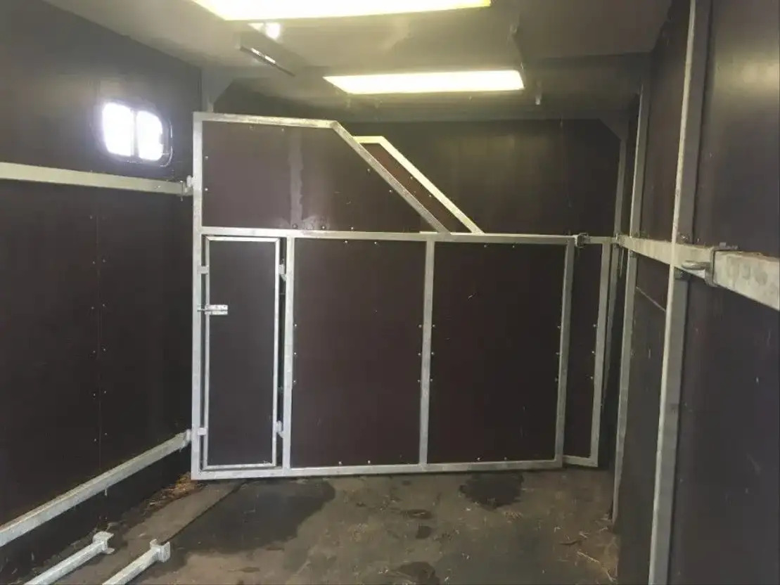 Diversen Laadbak voor paarden - Swap body - box: picture 4 Diversen Laadbak voor paarden - Swap body - box: picture 4