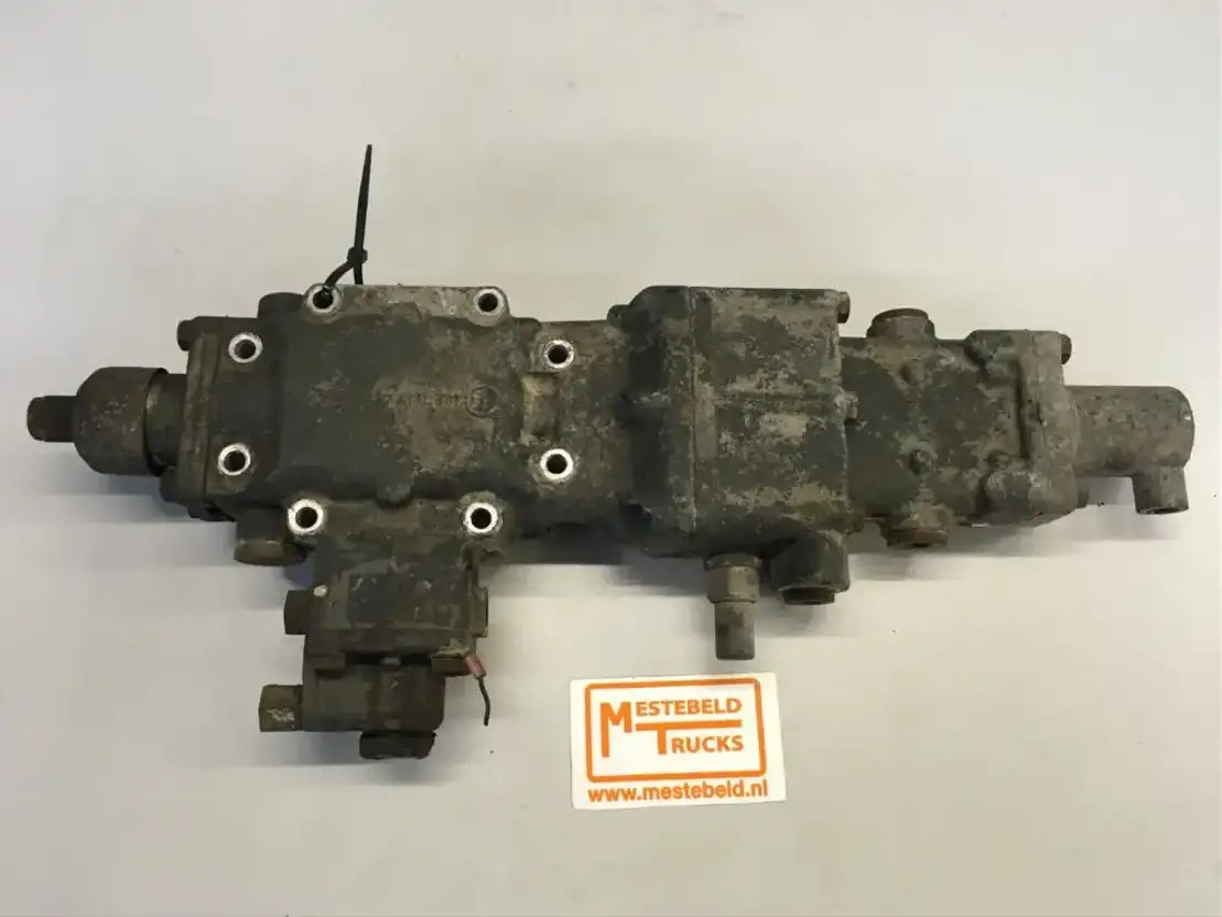 Ginaf Schakelsysteem - Gearbox and parts for Truck: picture 1 Ginaf Schakelsysteem - Gearbox and parts for Truck: picture 1