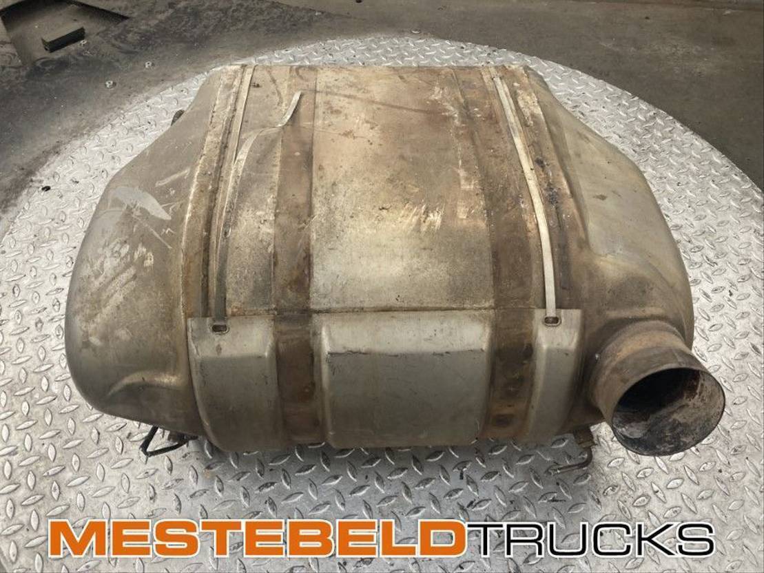 Iveco Katalysator - Muffler/ Exhaust system for Truck: picture 1 Iveco Katalysator - Muffler/ Exhaust system for Truck: picture 1