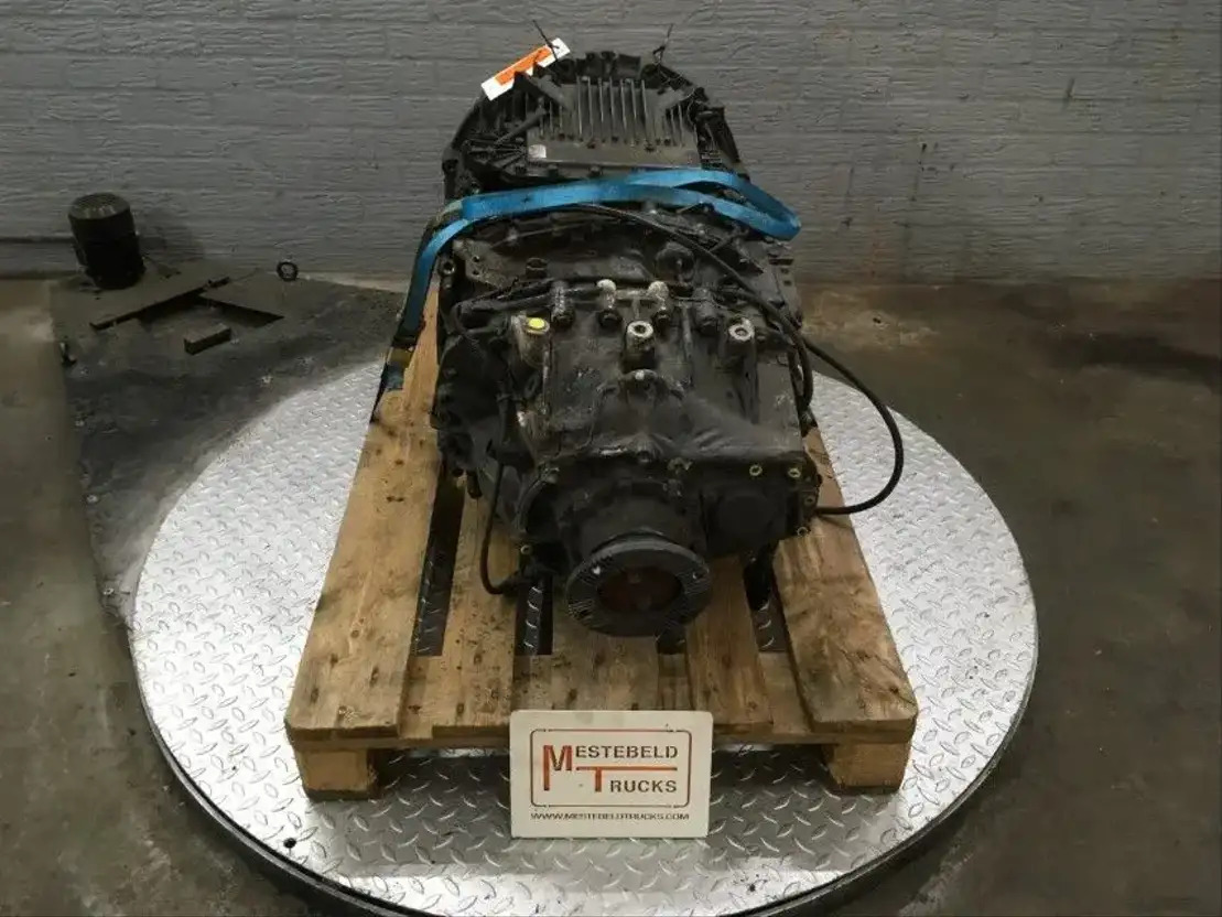 Iveco Versnellingsbak 12AS2330TD - Gearbox and parts for Truck: picture 4 Iveco Versnellingsbak 12AS2330TD - Gearbox and parts for Truck: picture 4