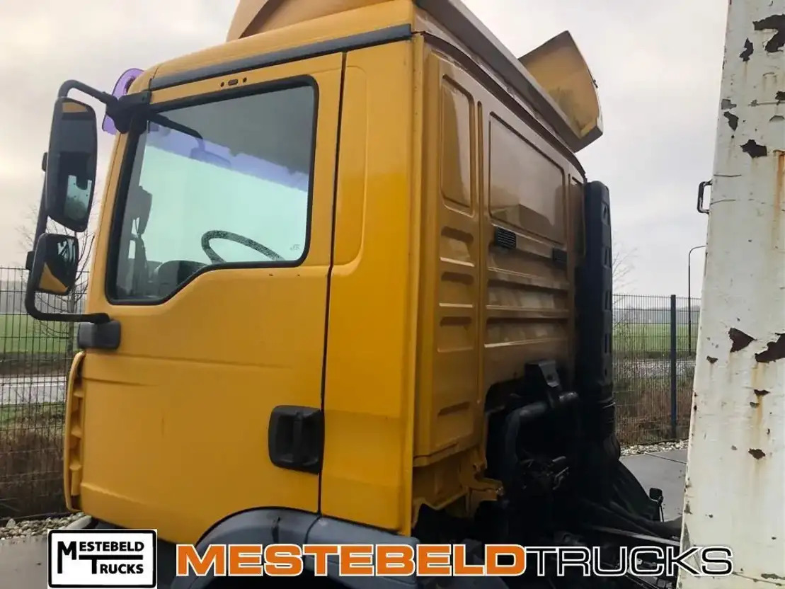 MAN Cabine TGM 15.240 - Cab for Truck: picture 3 MAN Cabine TGM 15.240 - Cab for Truck: picture 3
