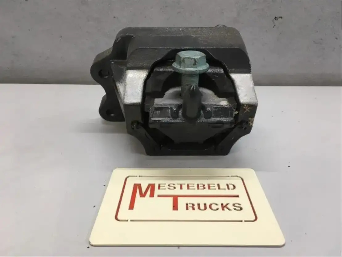 Mercedes-Benz Motorsteun - Frame/ Chassis for Truck: picture 1 Mercedes-Benz Motorsteun - Frame/ Chassis for Truck: picture 1