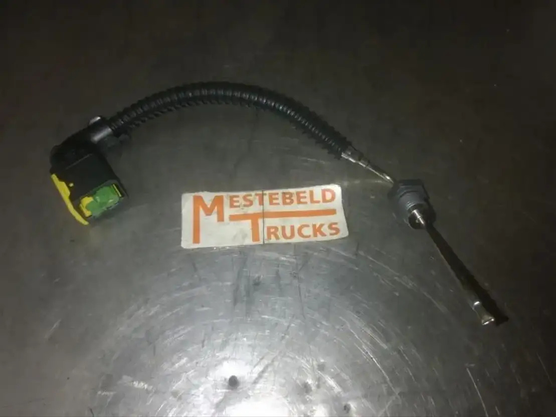 Mercedes-Benz Temperatruursensor Katalysator - Electrical system for Truck: picture 1 Mercedes-Benz Temperatruursensor Katalysator - Electrical system for Truck: picture 1