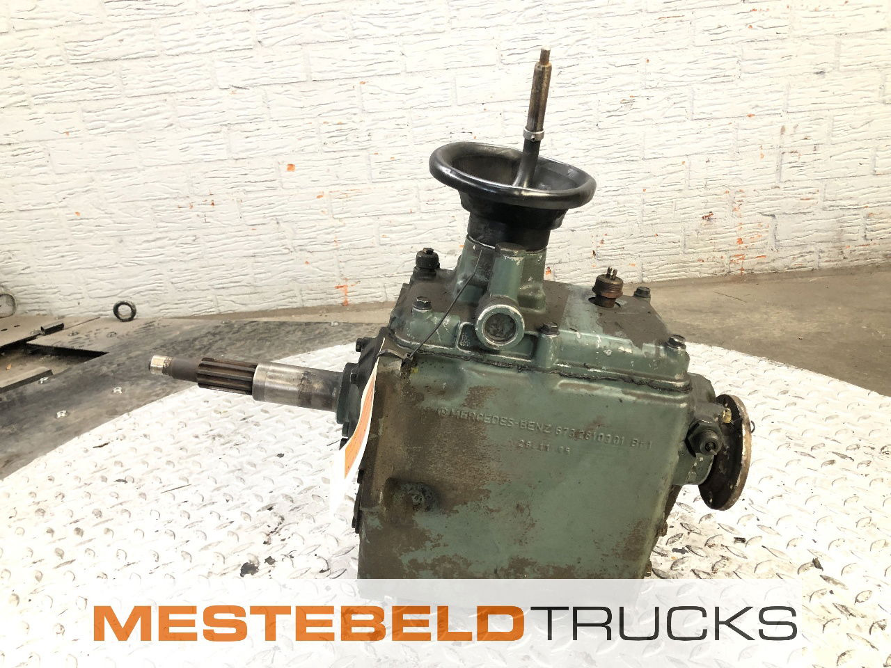 Mercedes-Benz Versnellingsbak G2/27-5/7.36 - Gearbox and parts for Truck: picture 3 Mercedes-Benz Versnellingsbak G2/27-5/7.36 - Gearbox and parts for Truck: picture 3
