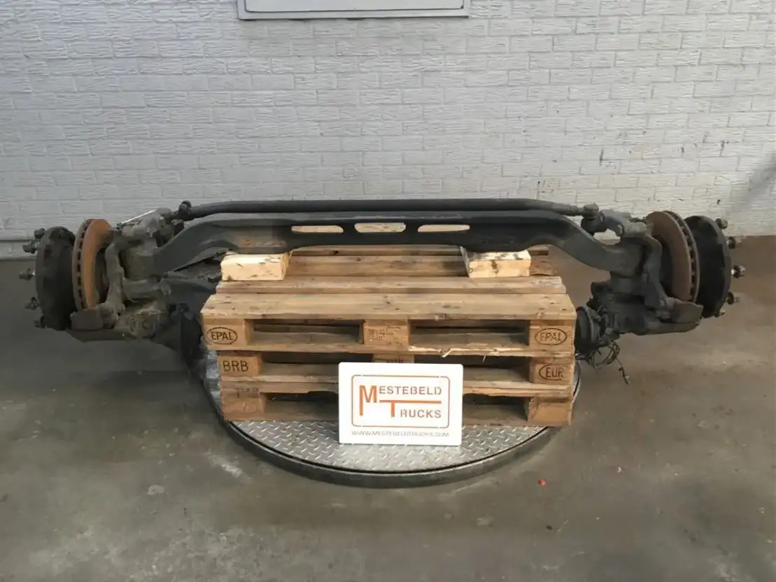 Mercedes-Benz Vooras Actros MP4 - Front axle for Truck: picture 1 Mercedes-Benz Vooras Actros MP4 - Front axle for Truck: picture 1