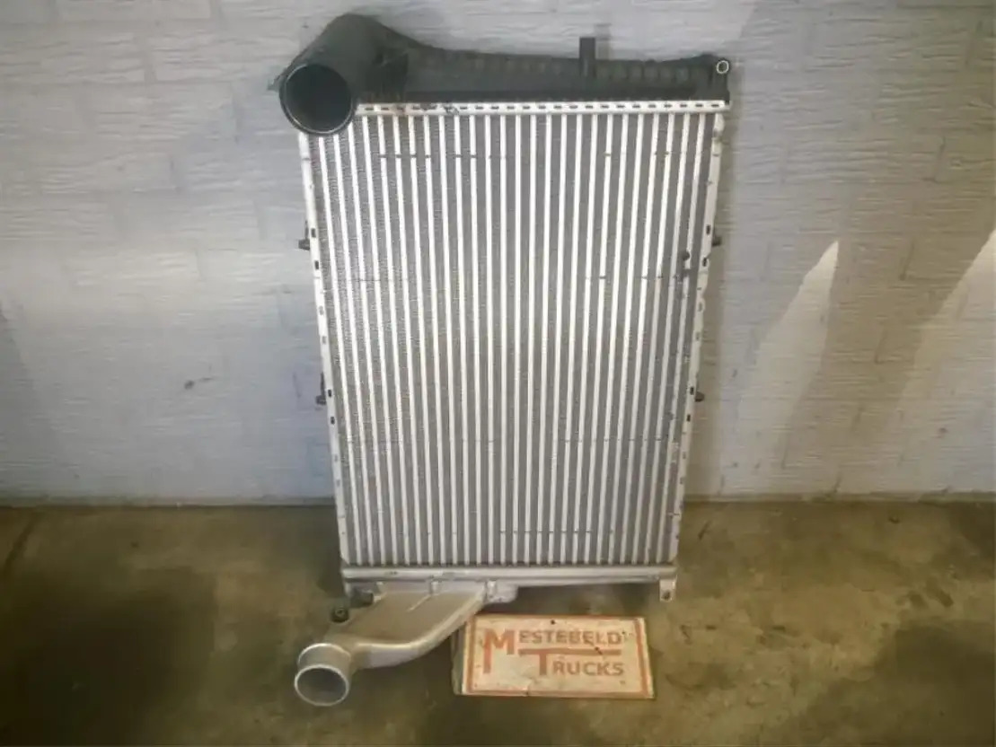 Renault Intercooler Midlum - Cooling system for Truck: picture 1 Renault Intercooler Midlum - Cooling system for Truck: picture 1