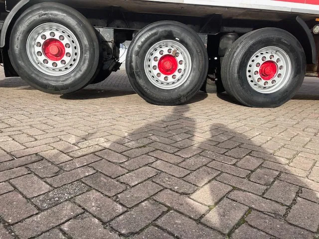 Closed box semi-trailer Kögel 3 AXELS (2X LIFT AXELS) DISK BRAKE 7CM FRIGO BOX: picture 15