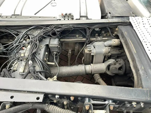 MAN TGX 18.480 Euro 5 Retarder 2-Tanks - Tractor truck: picture 3 MAN TGX 18.480 Euro 5 Retarder 2-Tanks - Tractor truck: picture 3