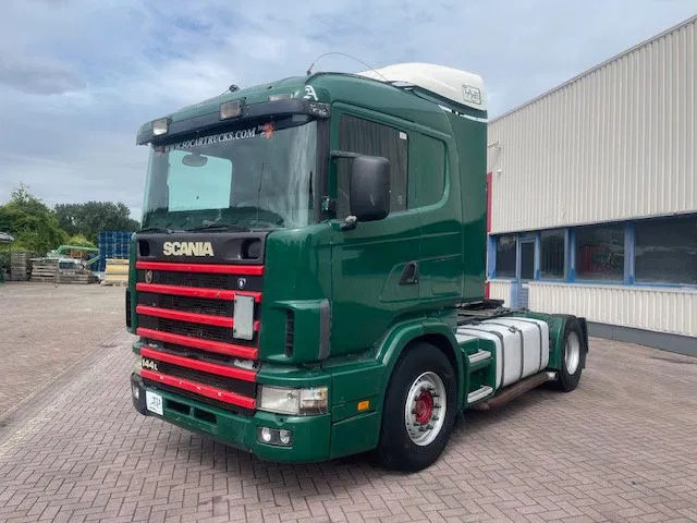 Scania R144-530 V8 Retarder 2x Diesel tank - Tractor truck: picture 3 Scania R144-530 V8 Retarder 2x Diesel tank - Tractor truck: picture 3