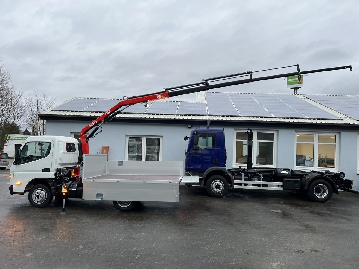 FUSO 3S15 Alu Pritsche 2.80m Ladekran Funk! - Open body delivery van: picture 3 FUSO 3S15 Alu Pritsche 2.80m Ladekran Funk! - Open body delivery van: picture 3