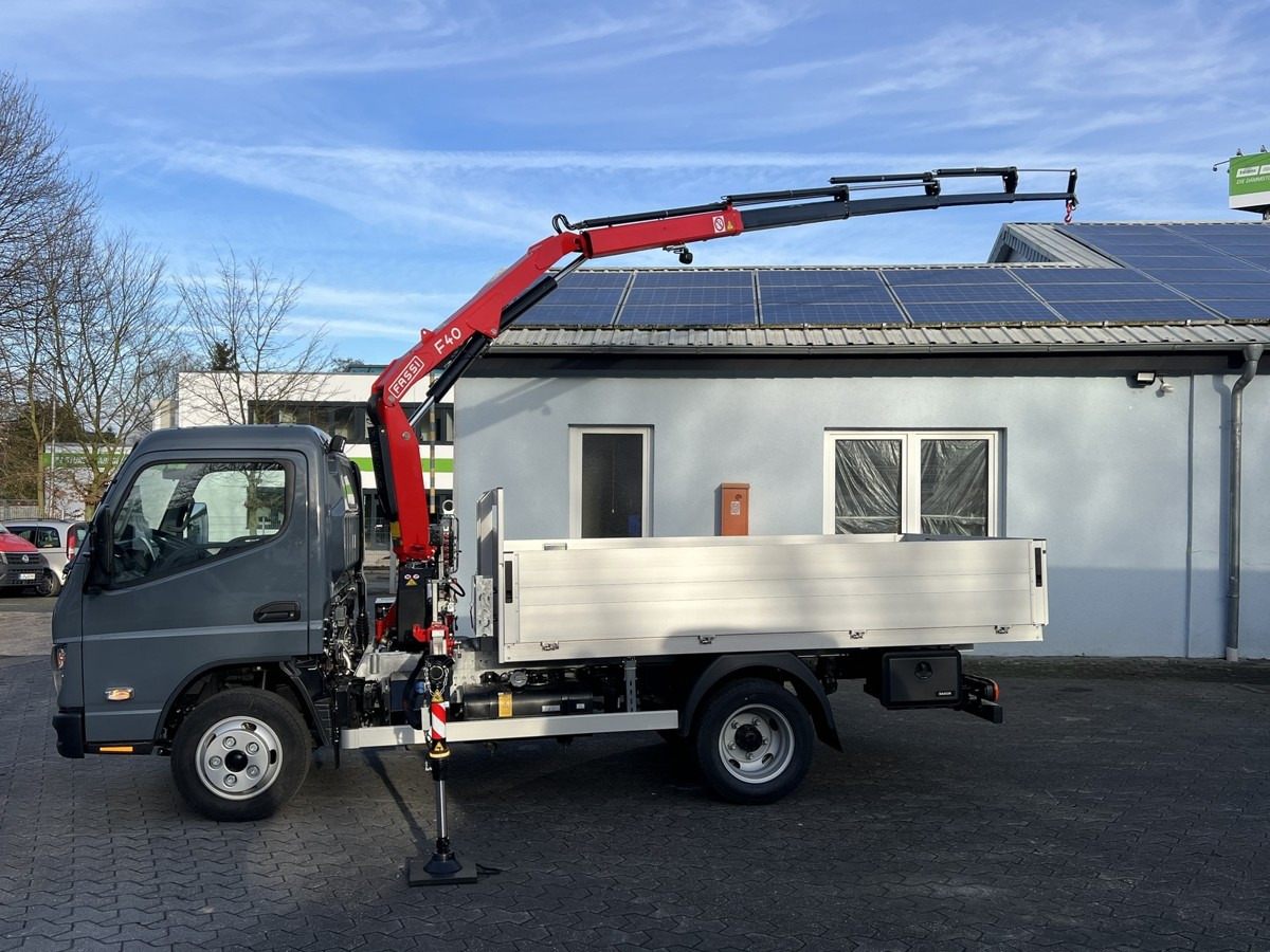 New Open body delivery van FUSO 6S15 Pritsche 3.0m Kran 4xhydr. Funk!: picture 8