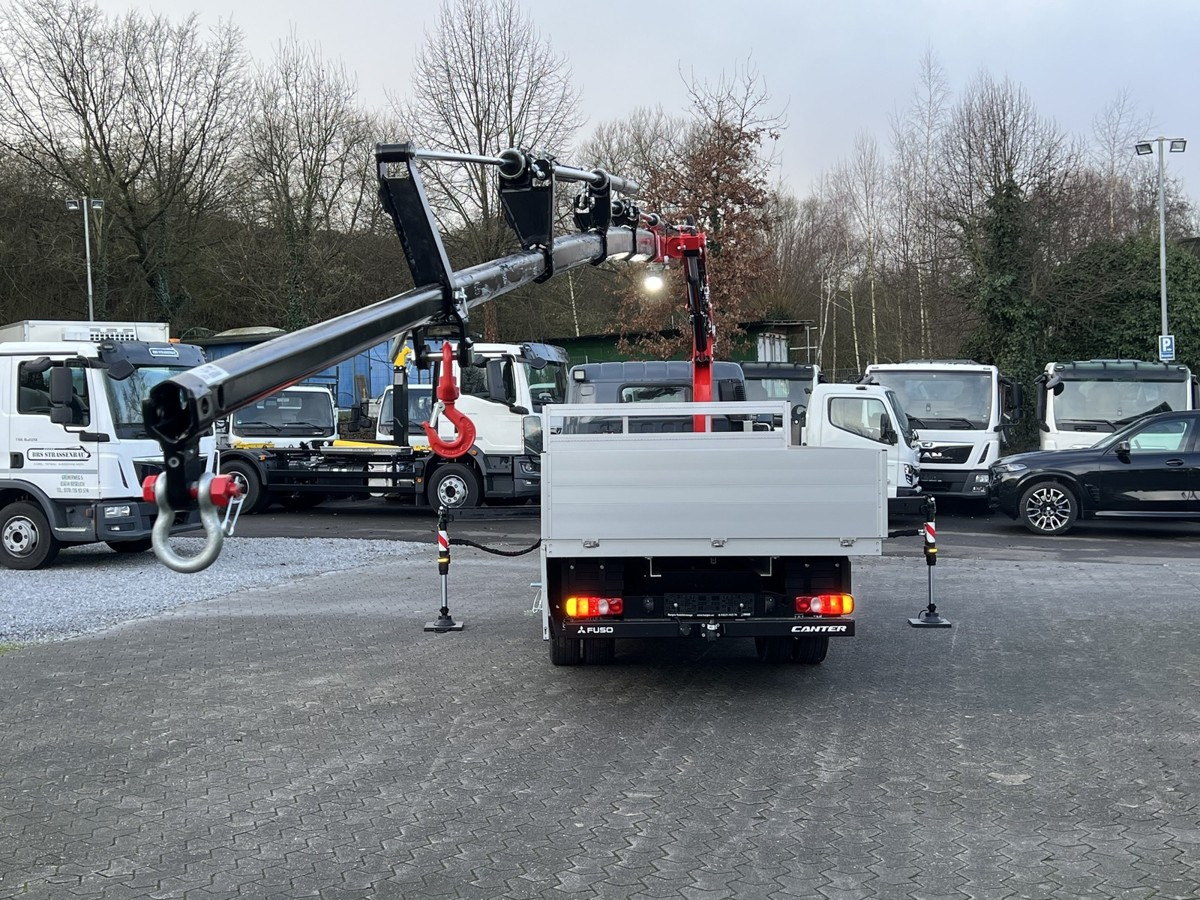 New Open body delivery van FUSO 6S15 Pritsche 3.0m Kran 4xhydr. Funk!: picture 9