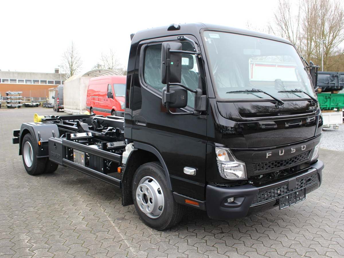 FUSO Canter FUSO 9C18 Duonic City Abrollkipper Black - Hook lift truck, Crane truck: picture 4 FUSO Canter FUSO 9C18 Duonic City Abrollkipper Black - Hook lift truck, Crane truck: picture 4