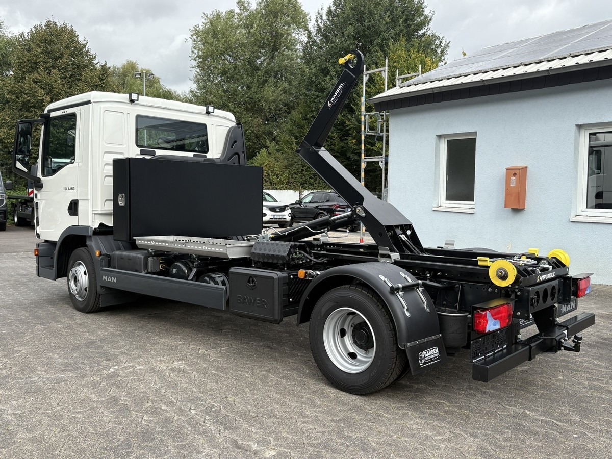 MAN TGL 8.160 BL City Abollkipper Schaltgetriebe - Hook lift truck: picture 3 MAN TGL 8.160 BL City Abollkipper Schaltgetriebe - Hook lift truck: picture 3