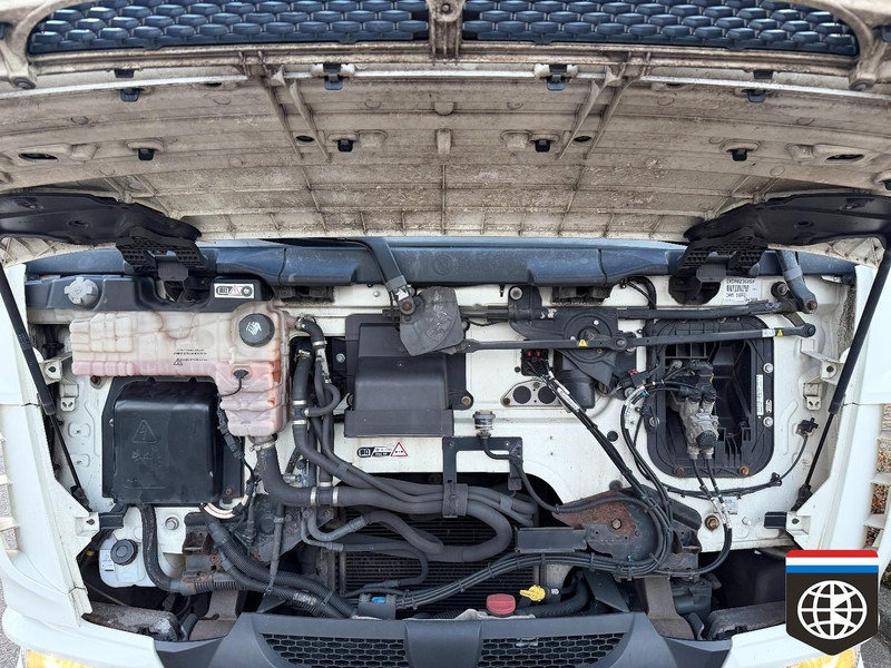 Box truck DAF LF 180 FA TAIL LIFT - GOOD TYRES - SMART TACHO 2: picture 20 Box truck DAF LF 180 FA TAIL LIFT - GOOD TYRES - SMART TACHO 2: picture 20