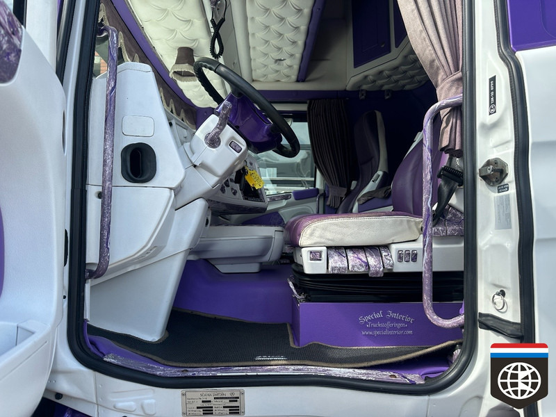 Scania R 500 B 6X2*4 PLANTS COMBI - FULL AIR - RETARDER - 2X TAILLIFT - SPECIAL INTERIOR - CONCOURSTAAT - Refrigerator truck: picture 5 Scania R 500 B 6X2*4 PLANTS COMBI - FULL AIR - RETARDER - 2X TAILLIFT - SPECIAL INTERIOR - CONCOURSTAAT - Refrigerator truck: picture 5