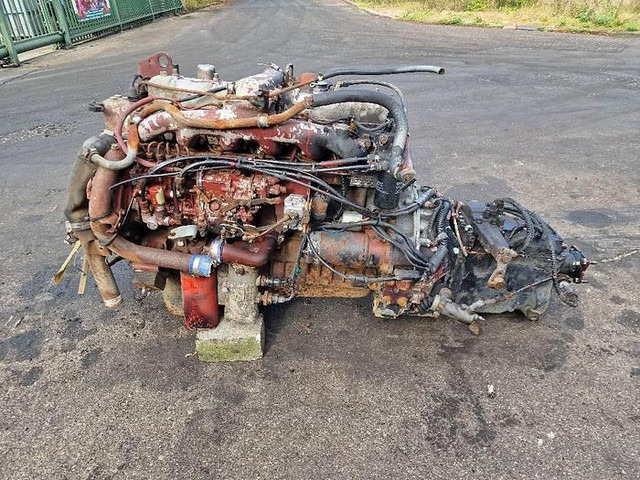 Renault Midliner 160 - Spare parts: picture 3 Renault Midliner 160 - Spare parts: picture 3