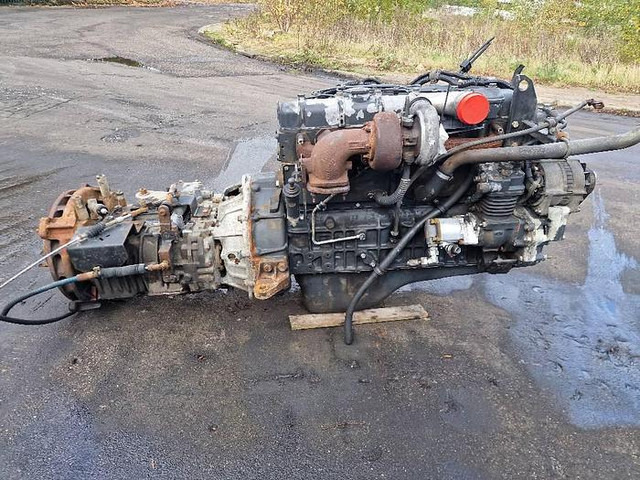 Renault Midliner 180 - Spare parts: picture 1 Renault Midliner 180 - Spare parts: picture 1