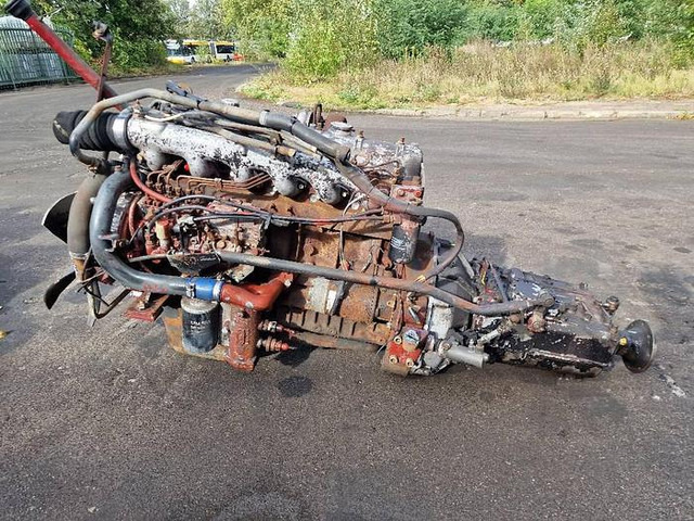 Renault Midliner 180 - Spare parts: picture 2 Renault Midliner 180 - Spare parts: picture 2