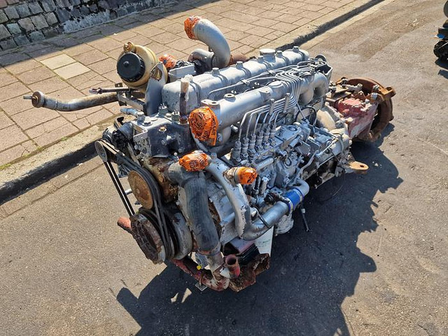 Renault Midliner MIDR080226W4 - Spare parts: picture 4 Renault Midliner MIDR080226W4 - Spare parts: picture 4