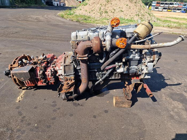 Renault Midliner MIDR080226W4 - Spare parts: picture 2 Renault Midliner MIDR080226W4 - Spare parts: picture 2