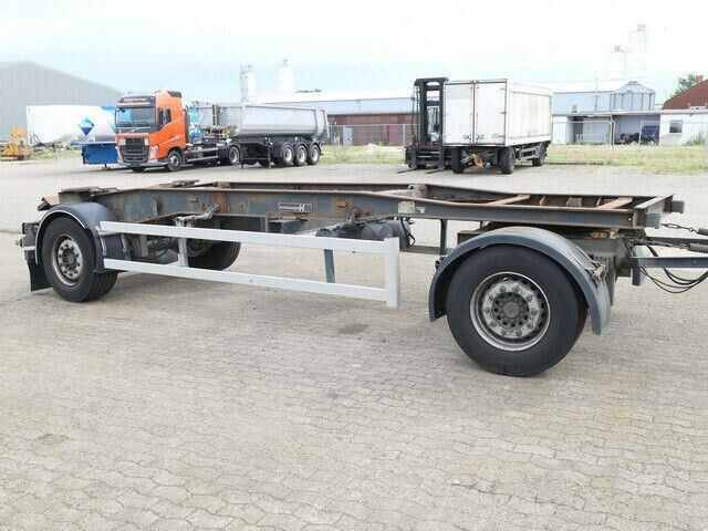 Huffermann HSA 18.70, Container, Schlitten, SAF, Luftfed. - Container transporter/ Swap body trailer: picture 4 Huffermann HSA 18.70, Container, Schlitten, SAF, Luftfed. - Container transporter/ Swap body trailer: picture 4