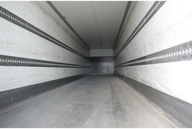 Closed box semi-trailer Krone SD, Isoliert, Luft-Lift, BPW, Scheibenbremse: picture 6 Closed box semi-trailer Krone SD, Isoliert, Luft-Lift, BPW, Scheibenbremse: picture 6