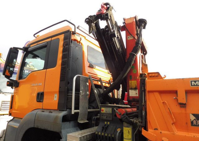 MAN 18.360 TGS 4x4, Kran Palfinger PK8501, Funk, AHK - Tipper, Crane truck: picture 5 MAN 18.360 TGS 4x4, Kran Palfinger PK8501, Funk, AHK - Tipper, Crane truck: picture 5