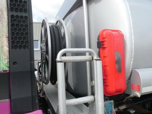 Tanker truck MAN 18.400 TGS BL 4x2, Esterer, 13m³,Sening,Schlauch: picture 10 Tanker truck MAN 18.400 TGS BL 4x2, Esterer, 13m³,Sening,Schlauch: picture 10