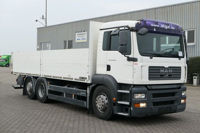 MAN 26.360 TGA LL 6x2, Vollluft, Klima, 3. Sitz, AHK - Dropside/ Flatbed truck: picture 2 MAN 26.360 TGA LL 6x2, Vollluft, Klima, 3. Sitz, AHK - Dropside/ Flatbed truck: picture 2