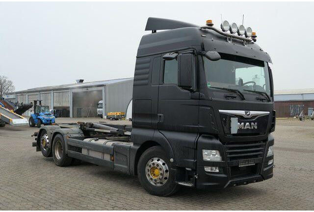 MAN 26.500 TGX 6x2, VDL S-21-6200, Intarder, Klima - Hook lift truck: picture 5 MAN 26.500 TGX 6x2, VDL S-21-6200, Intarder, Klima - Hook lift truck: picture 5