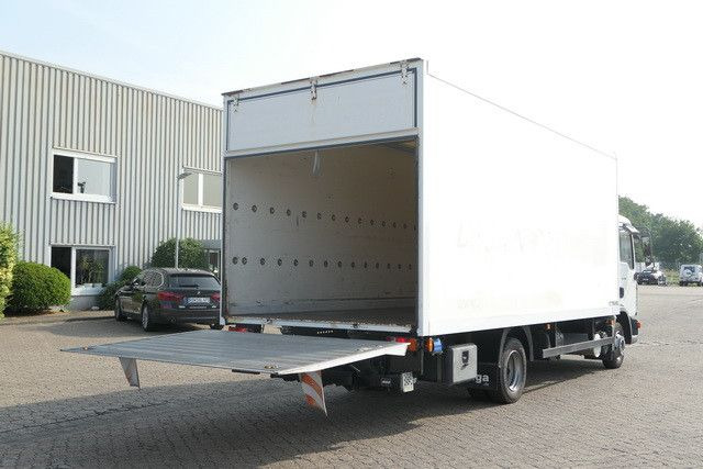 MAN 8.180 TGL 4x2, Fahrschule, LBW, 3. Sitze, 158tkm - Closed box van: picture 4 MAN 8.180 TGL 4x2, Fahrschule, LBW, 3. Sitze, 158tkm - Closed box van: picture 4