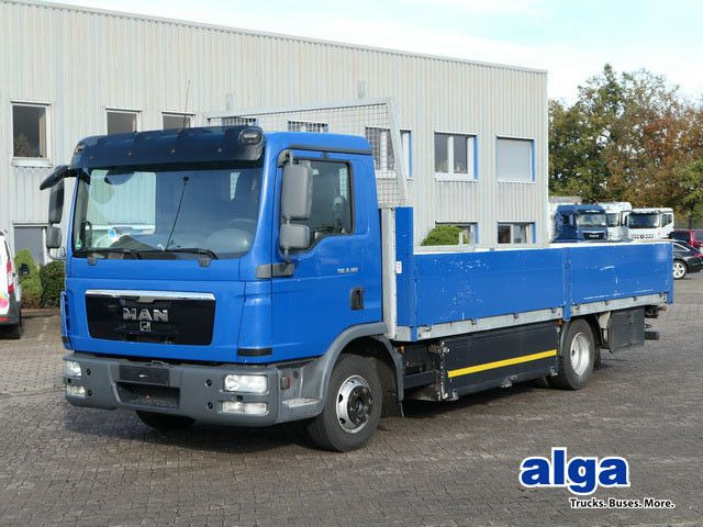 MAN 8.180 TGL BL 4x2, Gerüstbau, AHK, 3. Sitz - Open body delivery van: picture 1 MAN 8.180 TGL BL 4x2, Gerüstbau, AHK, 3. Sitz - Open body delivery van: picture 1