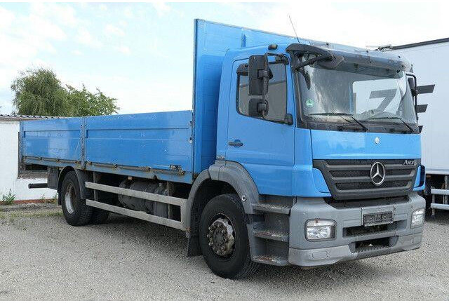 Mercedes-Benz 1833 L Axor 4x2, Klima, 7.200mm lang, AHK - Dropside/ Flatbed truck: picture 2 Mercedes-Benz 1833 L Axor 4x2, Klima, 7.200mm lang, AHK - Dropside/ Flatbed truck: picture 2