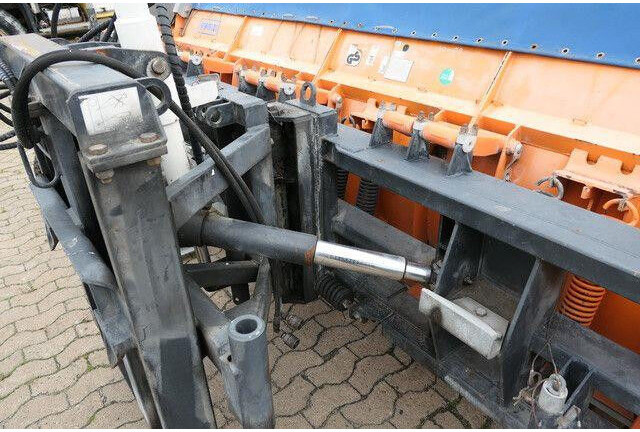Schmidt MF 9.3, Schneeschild, 5.600mm, Winterdienst - Snow plows: picture 3 Schmidt MF 9.3, Schneeschild, 5.600mm, Winterdienst - Snow plows: picture 3