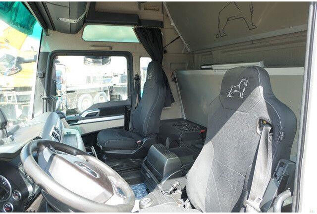 MAN 18.500 TGX 4x2, Intarder, Klima, 2x Tank,Spoiler - Tractor truck: picture 5 MAN 18.500 TGX 4x2, Intarder, Klima, 2x Tank,Spoiler - Tractor truck: picture 5
