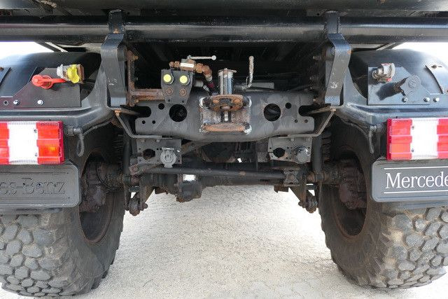 Truck Unimog U 300 4x4, Schmidt, Streuer, Schild, Klima,27tkm: picture 12