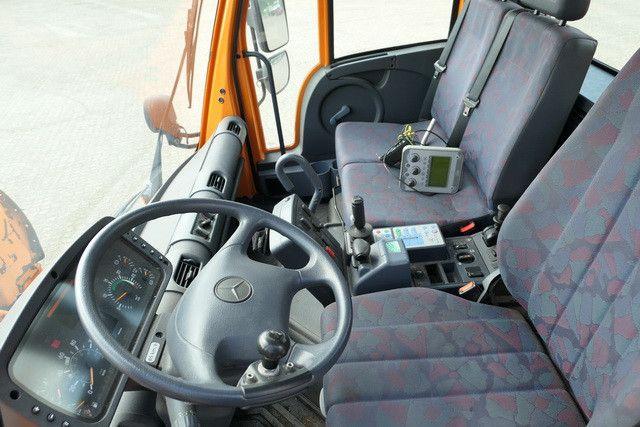 Truck Unimog U 300 4x4, Schmidt, Streuer, Schild, Klima,27tkm: picture 15