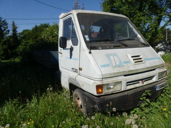 Camion benne Renault Master B80 - Tipper: picture 2 Camion benne Renault Master B80 - Tipper: picture 2